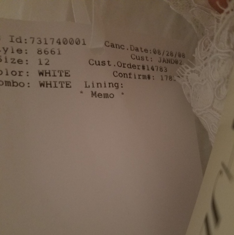 Jim Hjelm Wedding Gown - Picture 3 of 6
